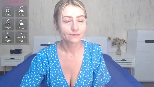 ZoeGrant online show from 15, 2, 2025