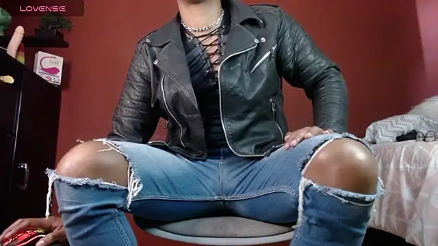 TomLover 12 online show from 11, 3, 2025