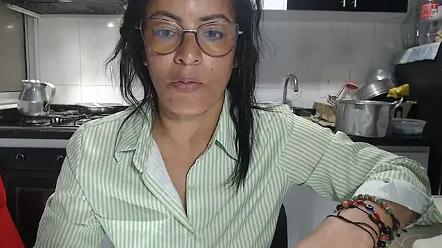 Snapshot of kateleyagrey chatting on 22, 9, 2025 kateleyagrey online show from 22, 9, 2025