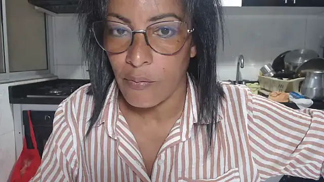 Snapshot of kateleyagrey chatting on 17, 10, 2025 kateleyagrey online show from 17, 10, 2025
