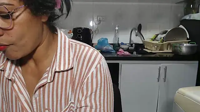 kateleyagrey online show from 12, 3, 2026