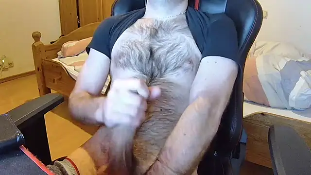 Snapshot of KmlBI26 chatting on 2, 3, 2026 KmlBI26 online show from 2, 3, 2026