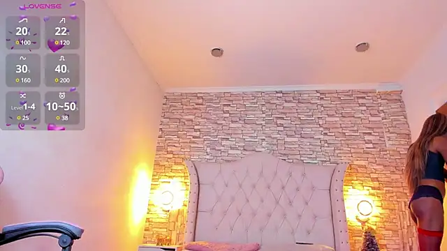 Snapshot of Lucia-sex chatting on 2, 12, 2024 Lucia-sex online show from 2, 12, 2024