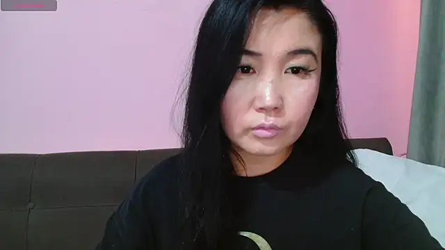 Snapshot of Bet_Lu chatting on 15, 10, 2025 Bet Lu online show from 15, 10, 2025