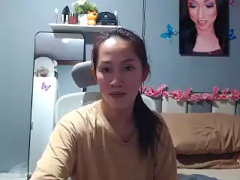 Snapshot of babysuckerxxx chatting on 2, 6, 2026 babysuckerxxx online show from 2, 6, 2026