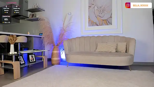 Snapshot of BellaRossii chatting on 24, 10, 2025 BellaRossii online show from 24, 10, 2025