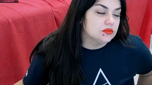 TinaMaay online show from 15, 1, 2025