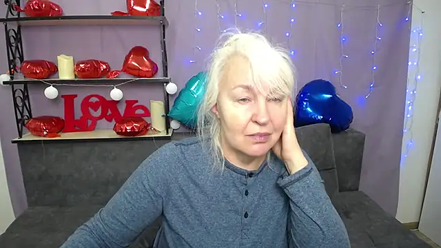 Snapshot of BlondyLeeBest chatting on 23, 2, 2025 BlondyLeeBest online show from 23, 2, 2025