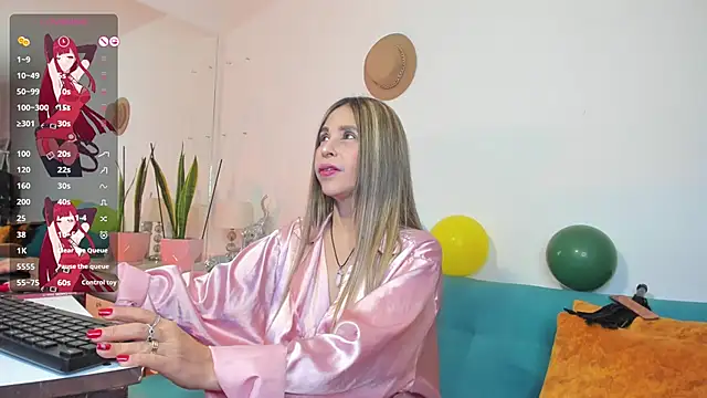 Snapshot of Victoria_Jonness chatting on 18, 3, 2025 Victoria Jonness online show from 18, 3, 2025