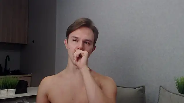 Snapshot of MartinMendez chatting on 4, 12, 2025 MartinMendez online show from 4, 12, 2025