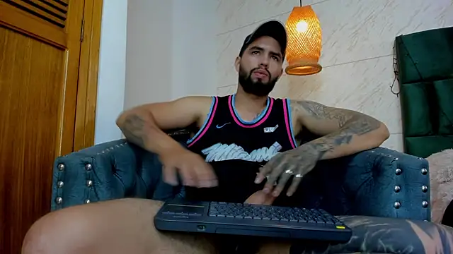 matteosantos online show from 8, 2, 2025