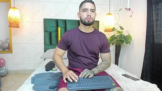 matteosantos online show from 17, 10, 2025