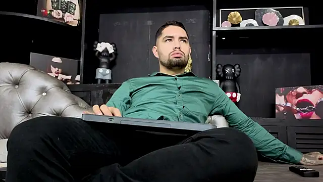 matteosantos online show from 9, 11, 2025