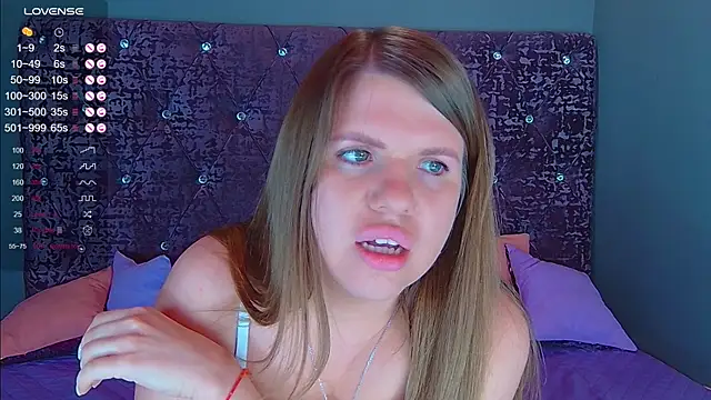 NoraBigAss online show from 13, 1, 2025