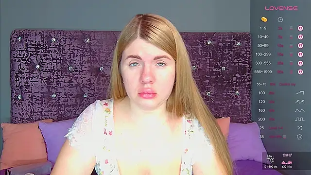 NoraBigAss online show from 26, 11, 2025