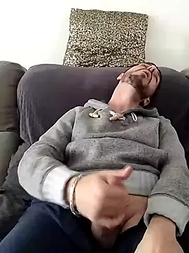 LoGaNfree88 online show from 6, 1, 2025