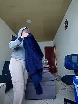 sexymarilyncolombia online show from 16, 4, 2026