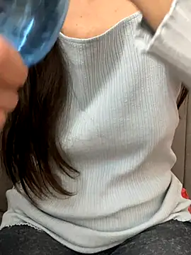 SHARONRodrig online show from 3, 11, 2025