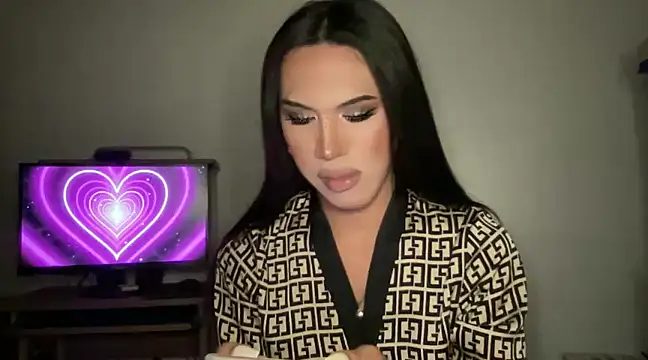 Ts glamxxxx online show from 19, 1, 2025