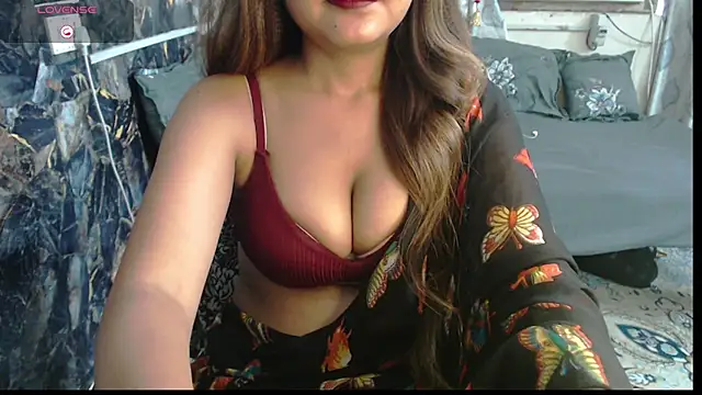Snapshot of sexyrihana1 chatting on 28, 9, 2025 sexyrihana1 online show from 28, 9, 2025