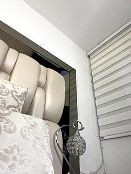 ALISSON FOXXX1 online show from 16, 11, 2025