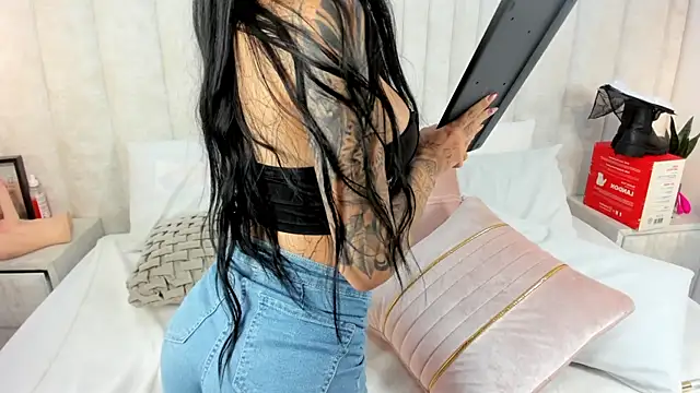 Snapshot of im_anie chatting on 14, 3, 2025 im anie online show from 14, 3, 2025