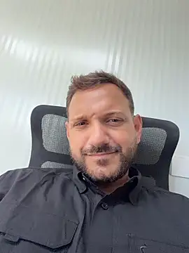 Snapshot of JonJ0 chatting on 16, 2, 2026 JonJ0 online show from 16, 2, 2026
