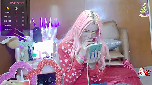 Snapshot of Skinygirl chatting on 25, 1, 2025 Skinygirl online show from 25, 1, 2025