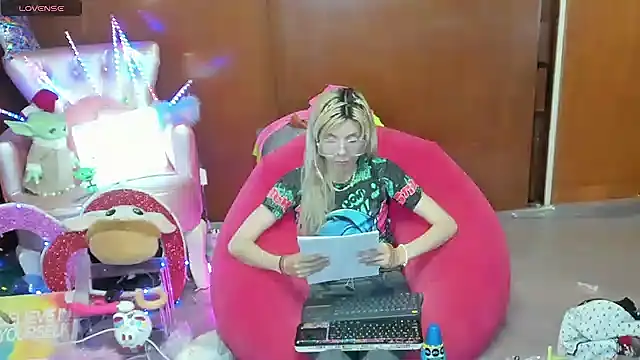 Skinygirl online show from 1, 7, 2026