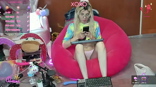 Skinygirl online show from 28, 7, 2026
