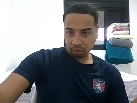 Snapshot of Juninho10c chatting on 1, 11, 2025 Juninho10c online show from 1, 11, 2025