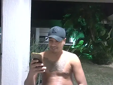 Snapshot of Juninho10c chatting on 25, 11, 2025 Juninho10c online show from 25, 11, 2025