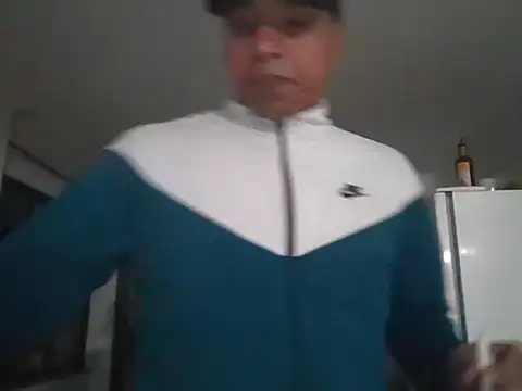 Snapshot of Juninho10c chatting on 27, 11, 2025 Juninho10c online show from 27, 11, 2025