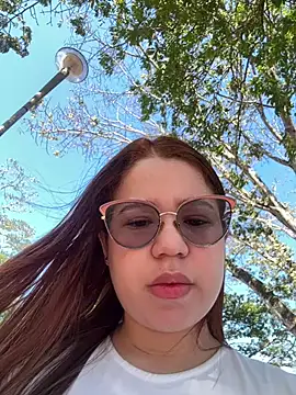 Snapshot of Lucyklein2022 chatting on 22, 1, 2025 Lucyklein2022 online show from 22, 1, 2025