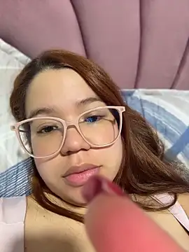 Lucyklein2022 online show from 26, 4, 2026