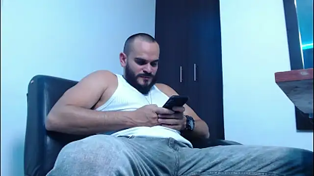 Snapshot of cowboyht chatting on 28, 5, 2026 cowboyht online show from 28, 5, 2026