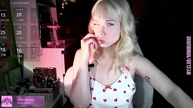 Snapshot of freya_sunny chatting on 14, 6, 2026 freya sunny online show from 14, 6, 2026