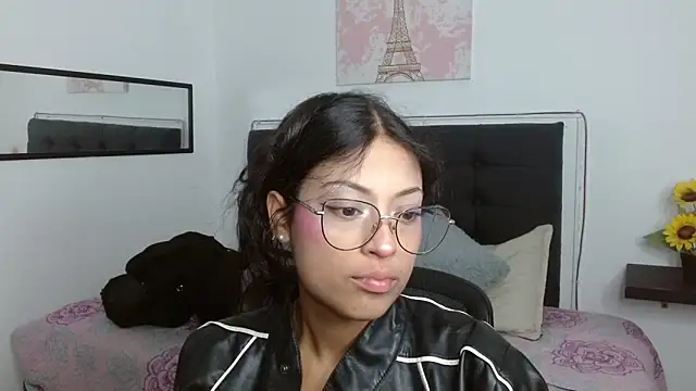 Snapshot of vaness_weet chatting on 1, 6, 2026 vaness weet online show from 1, 6, 2026
