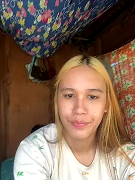 Snapshot of MeganTheRarest chatting on 4, 12, 2024 MeganTheRarest online show from 4, 12, 2024