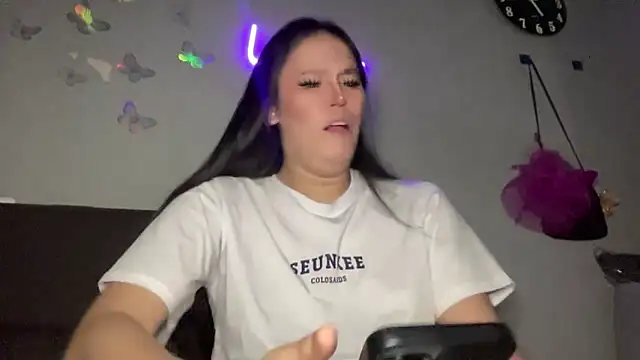 Snapshot of MeganTheRarest chatting on 23, 10, 2025 MeganTheRarest online show from 23, 10, 2025