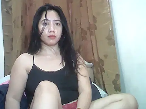 Snapshot of LOVENAYRA1 chatting on 19, 2, 2026 LOVENAYRA1 online show from 19, 2, 2026
