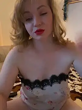 Lady  Maria online show from 15, 4, 2026