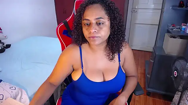 BellaKarla online show from 8, 3, 2026