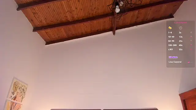 Snapshot of annie_barozzi chatting on 13, 3, 2025 annie barozzi online show from 13, 3, 2025