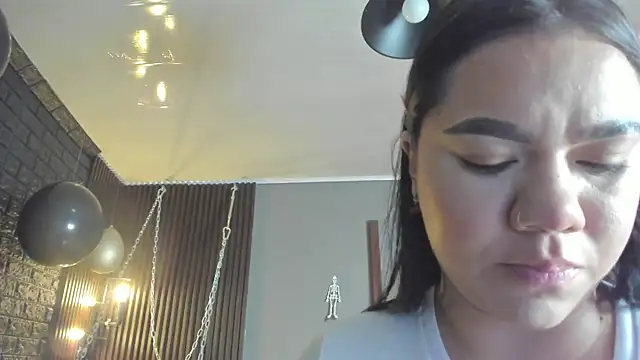 Snapshot of annie_barozzi chatting on 15, 10, 2025 annie barozzi online show from 15, 10, 2025