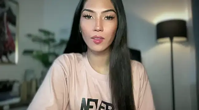 Bella Gordon online show from 24, 2, 2025