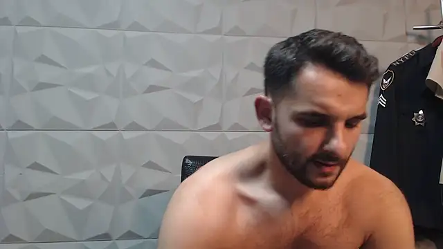 Antoniodiamond online show from 12, 9, 2025