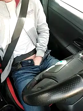 Xcoquinx online show from 22, 3, 2025