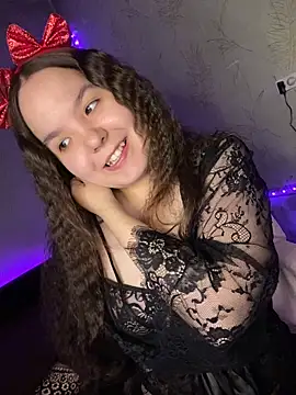 Var Kiss online show from 31, 5, 2026