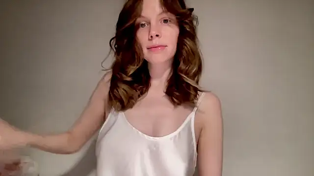 Snapshot of Nikki_Mimimi chatting on 14, 12, 2024 Nikki Mimimi online show from 14, 12, 2024